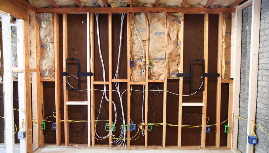 DynamoElectric Inc. specializes in Whole House Rewiring for Los Angeles areas since 2008.